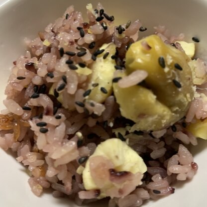 家族の希望で雑穀米ですが、とても美味しくできました！
また作りたいです！
ごちそうさまでした。